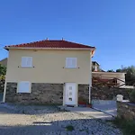 Moradia Largo Do Patio Holiday home