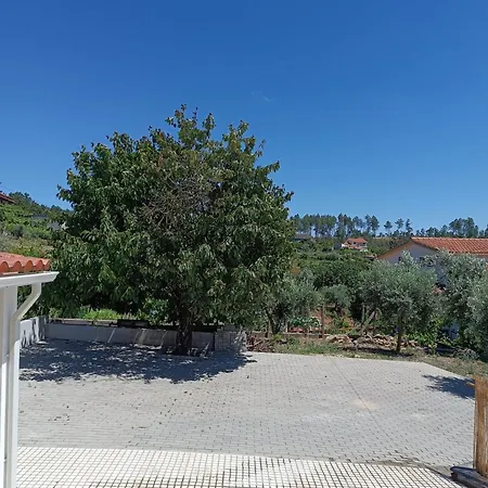 Moradia Largo Do Patio