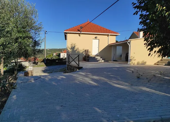 Moradia Largo Do Patio