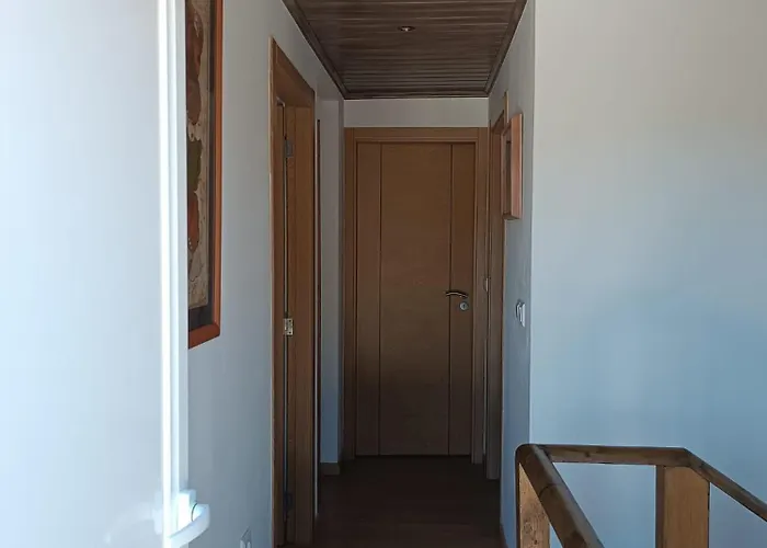 Moradia Largo Do Patio 펜션 Sertã